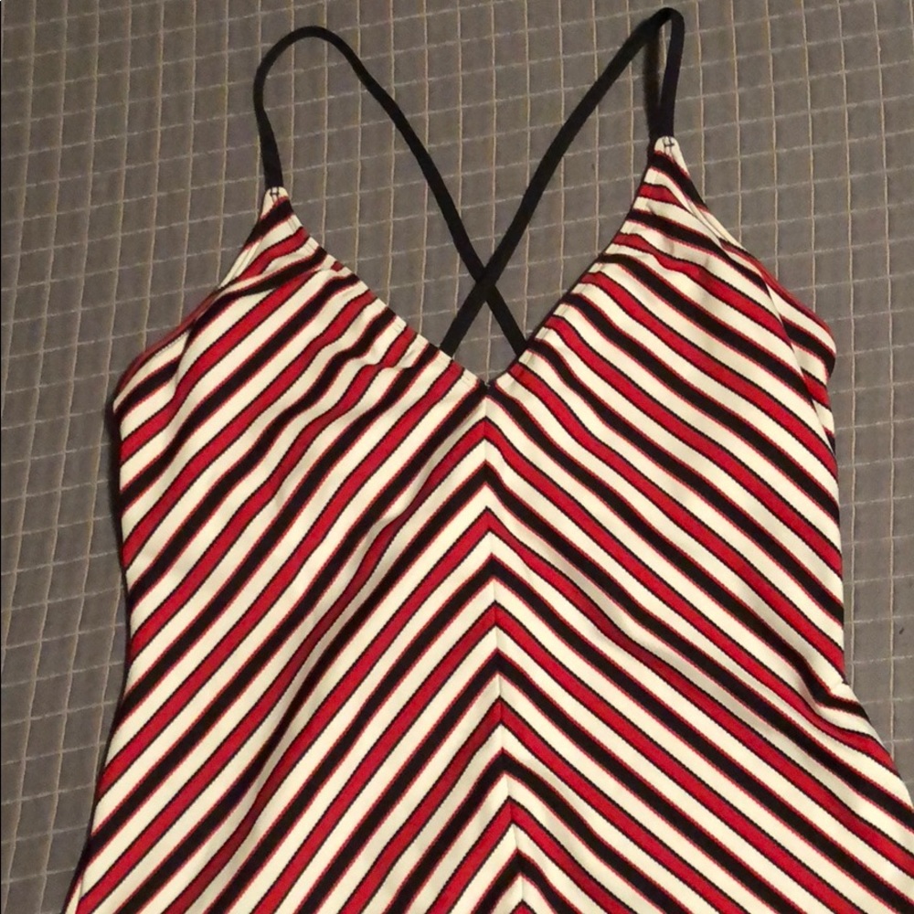 Swim top by Nautica separates cross back size 16